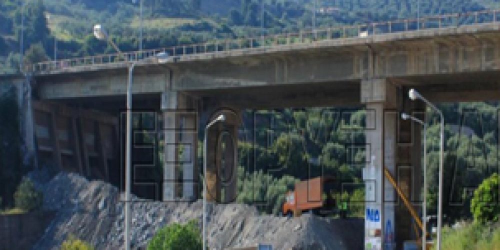 ΓΕΦΥΡΑ ΛΑΔΟΠΟΤΑΜΟΥ ΚΟΜΒΟΥ ΔΙΑΚΟΦΤΟΥ – ΚΑΛΑΒΡΥΤΩΝ